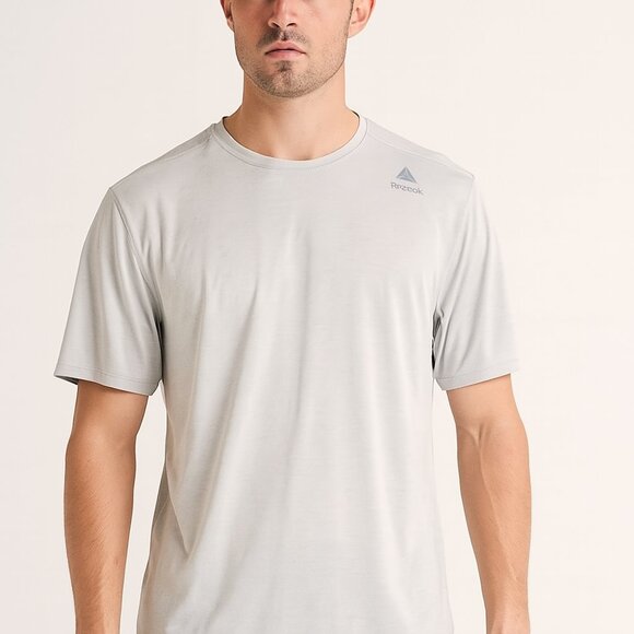 Reebok Short Sleeve Shirt Size XL Light Gray EUC - Picture 1 of 5